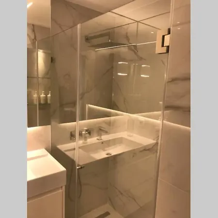 Daire Av. Da Liberdade Comfortable With Balcony