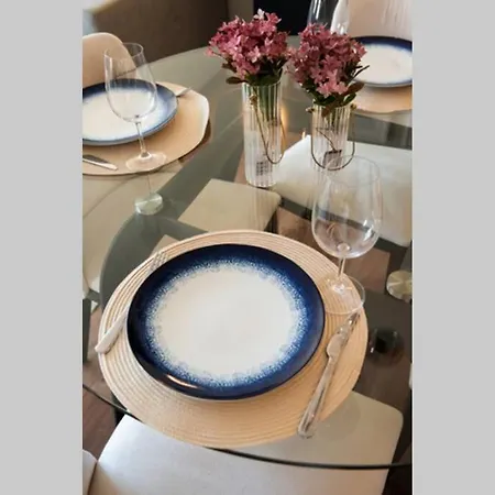 Av. Da Liberdade Comfortable With Balcony Apartment