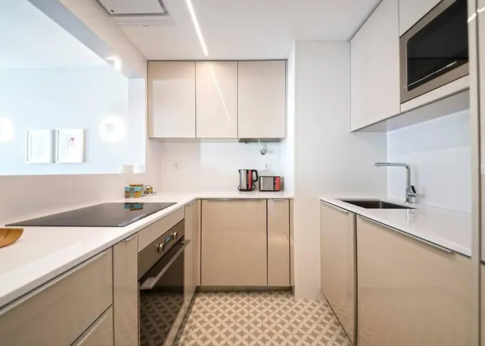 Διαμέρισμα Av. Da Liberdade Comfortable With Balcony *