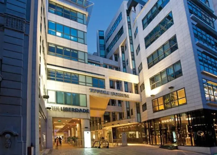 Av. Da Liberdade Comfortable With Balcony Διαμέρισμα